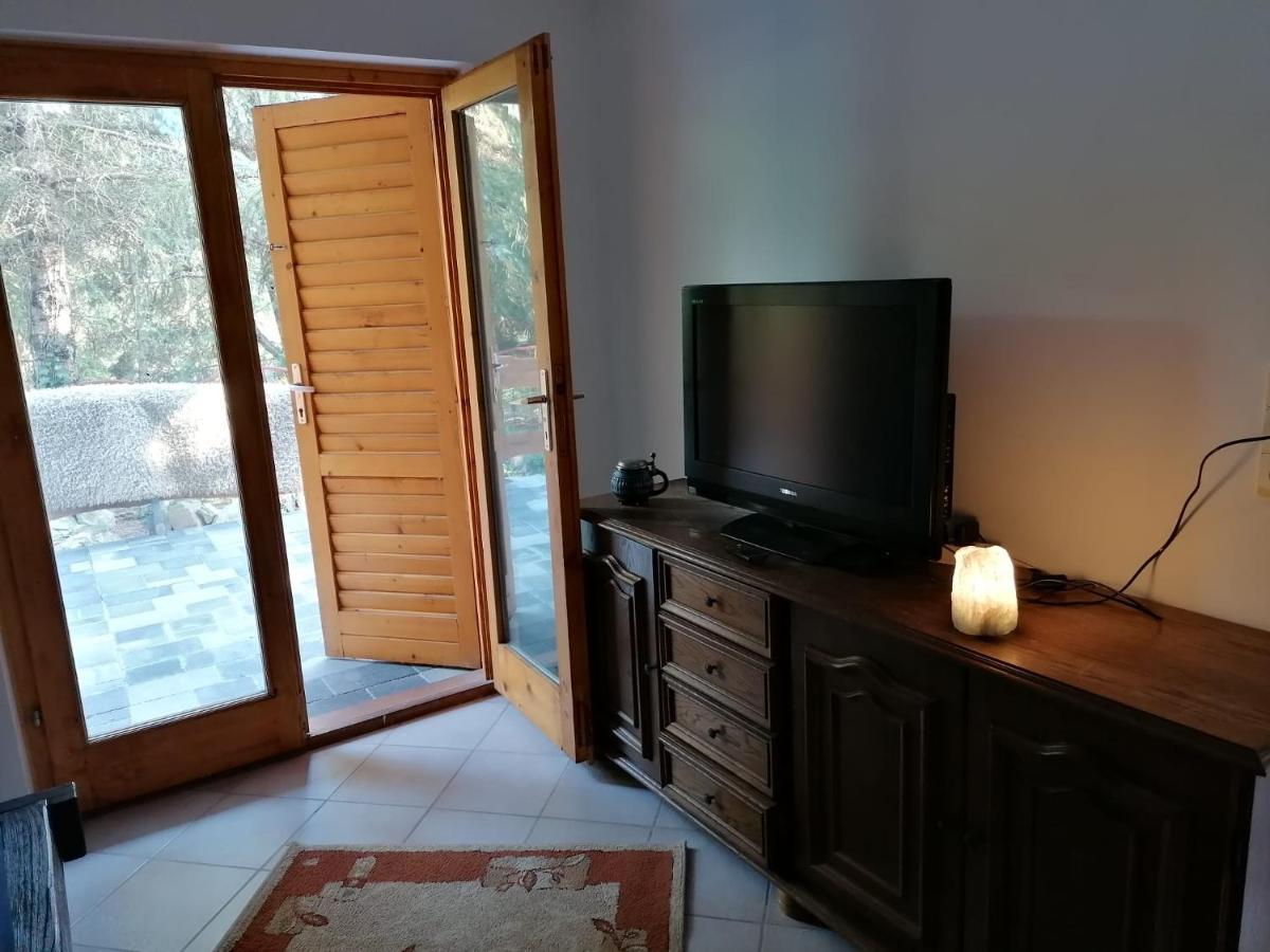 فيلا Parraghegy Apartman Zalaszanto المظهر الخارجي الصورة